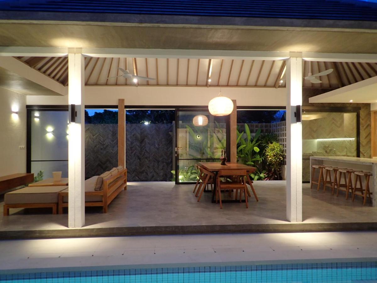 Villa Hujan 2