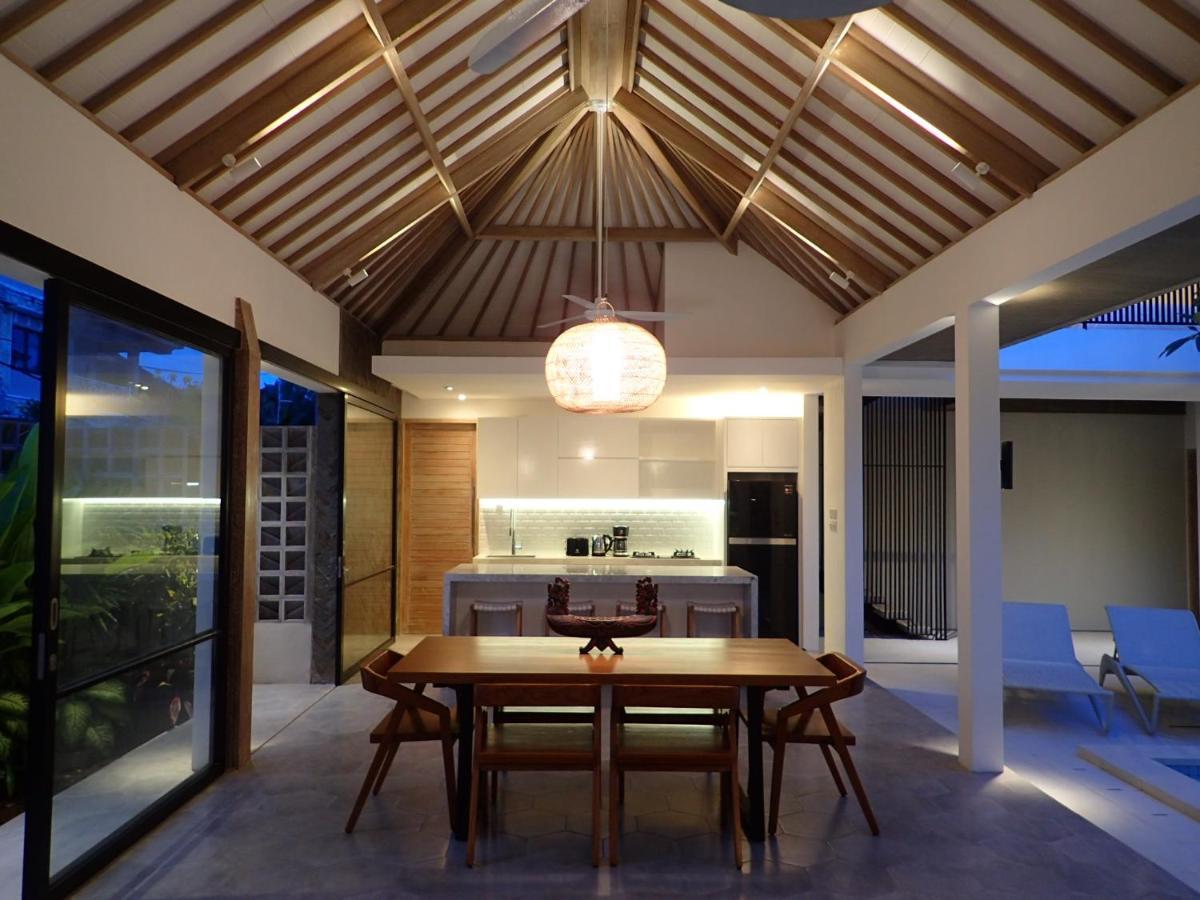 Hujan 2 Villa Seminyak (Bali)